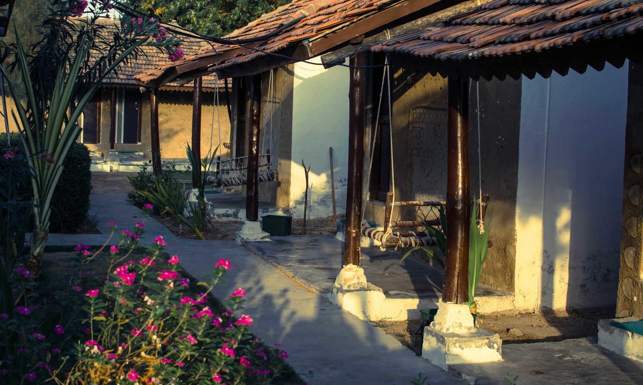 Bhavna Resort & Farm Surendranagar Exterior foto